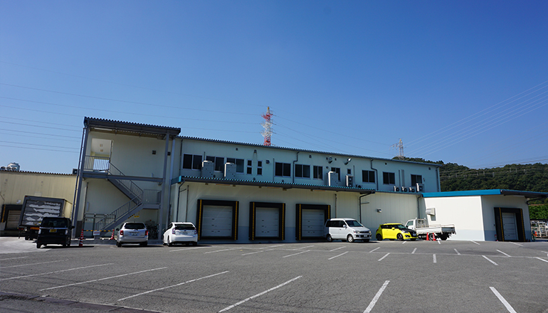 鳥巧商事株式会社本社